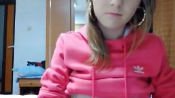 Mož ne jeba svoje soparne žene, a pastorek ni tak idiot